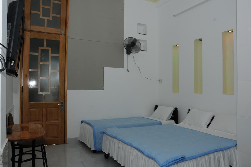 Bien Khoi Mini Hotel Hue Exterior photo